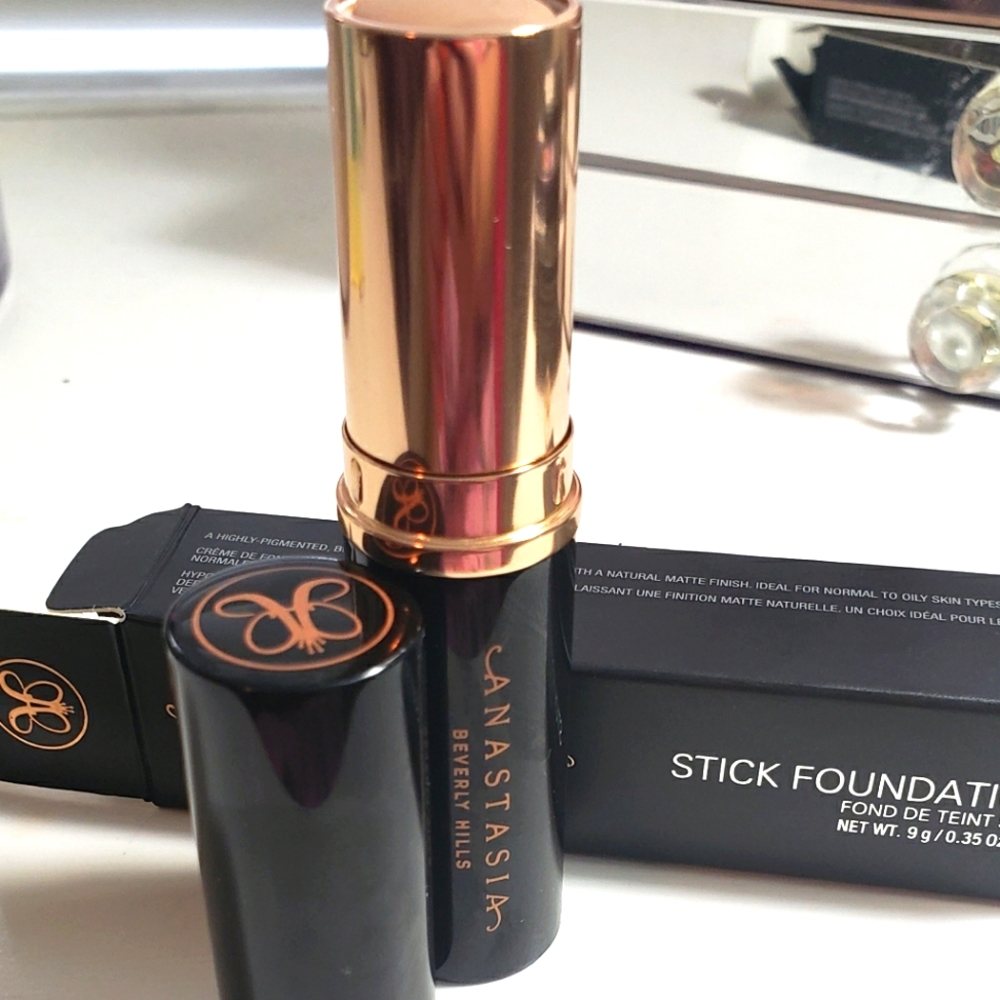 Anastasia Beverly Hills Stick Foundation